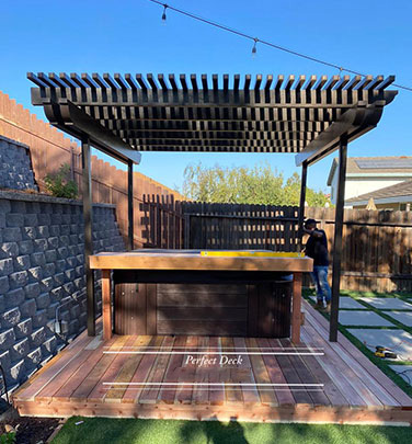 Cedar Decking in North Hollywood